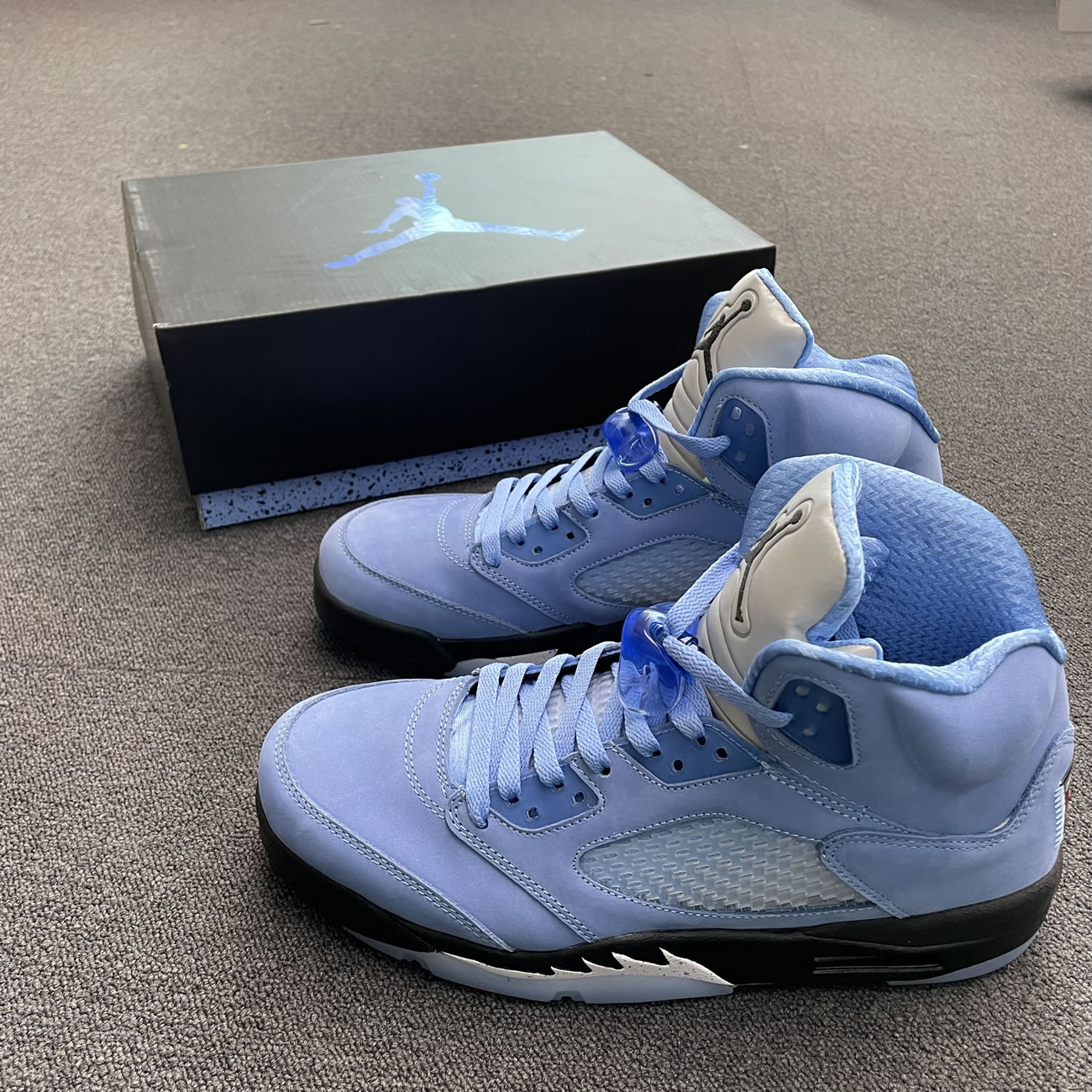 Jordan 5 University Blue Dv1310 401 (8) - newkick.app